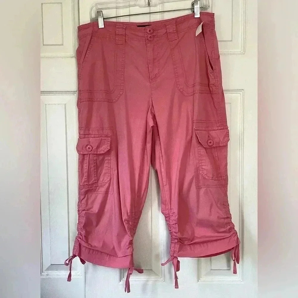 Khakis & Co. Women's Capri Khakis salmon pink Size 12 - Picture 8 of 8